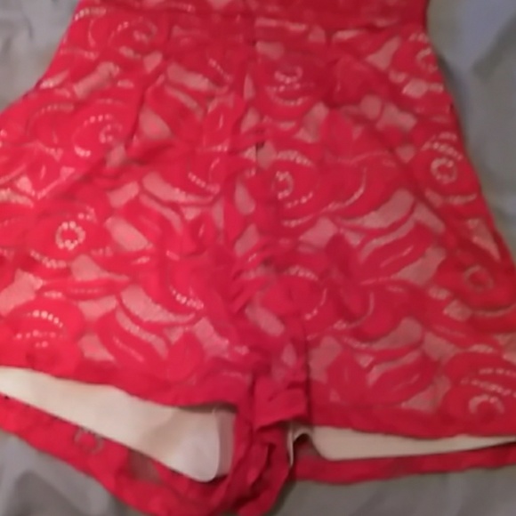 Romper - Picture 2 of 4